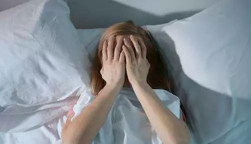 长期不吃晚饭,除了让人变瘦,或许还会出现这5个情况,建议看看休闲区蓝鸢梦想 - Www.slyday.coM 长期不吃晚饭,除了让人变瘦,或许还会出现这5个情况,建议看看休闲区蓝鸢梦想 - Www.slyday.coM