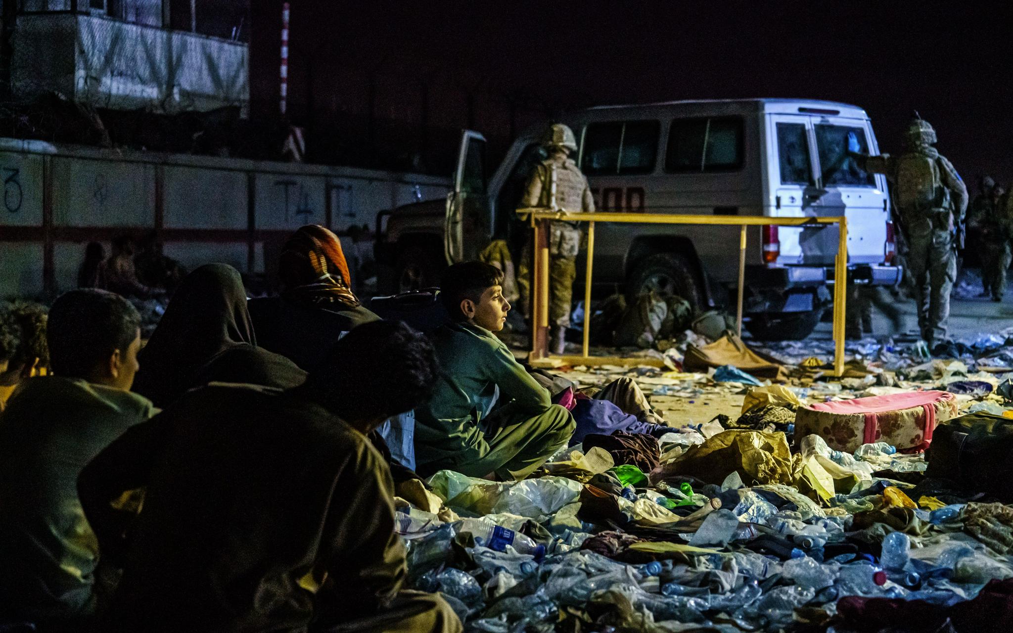 短短9天后,首都喀布尔就出现了极端组织策划的恐怖袭击事件,并造成