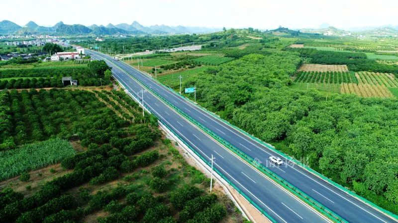 广西这条一级公路提前全线通车!