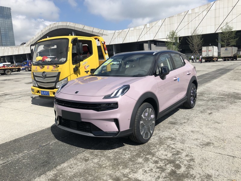 2021成都车展探馆领克06新车型亮相