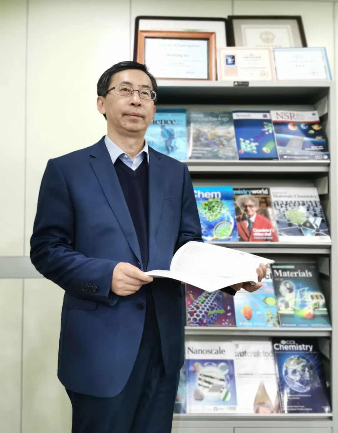 这位党派成员团队研制出“碳弹簧”,了解一下?|中科大_新浪新闻