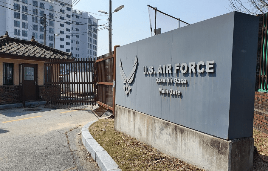 据韩联社报道,韩军消息人士及韩国疾病管理厅27日披露了美军乌山基地