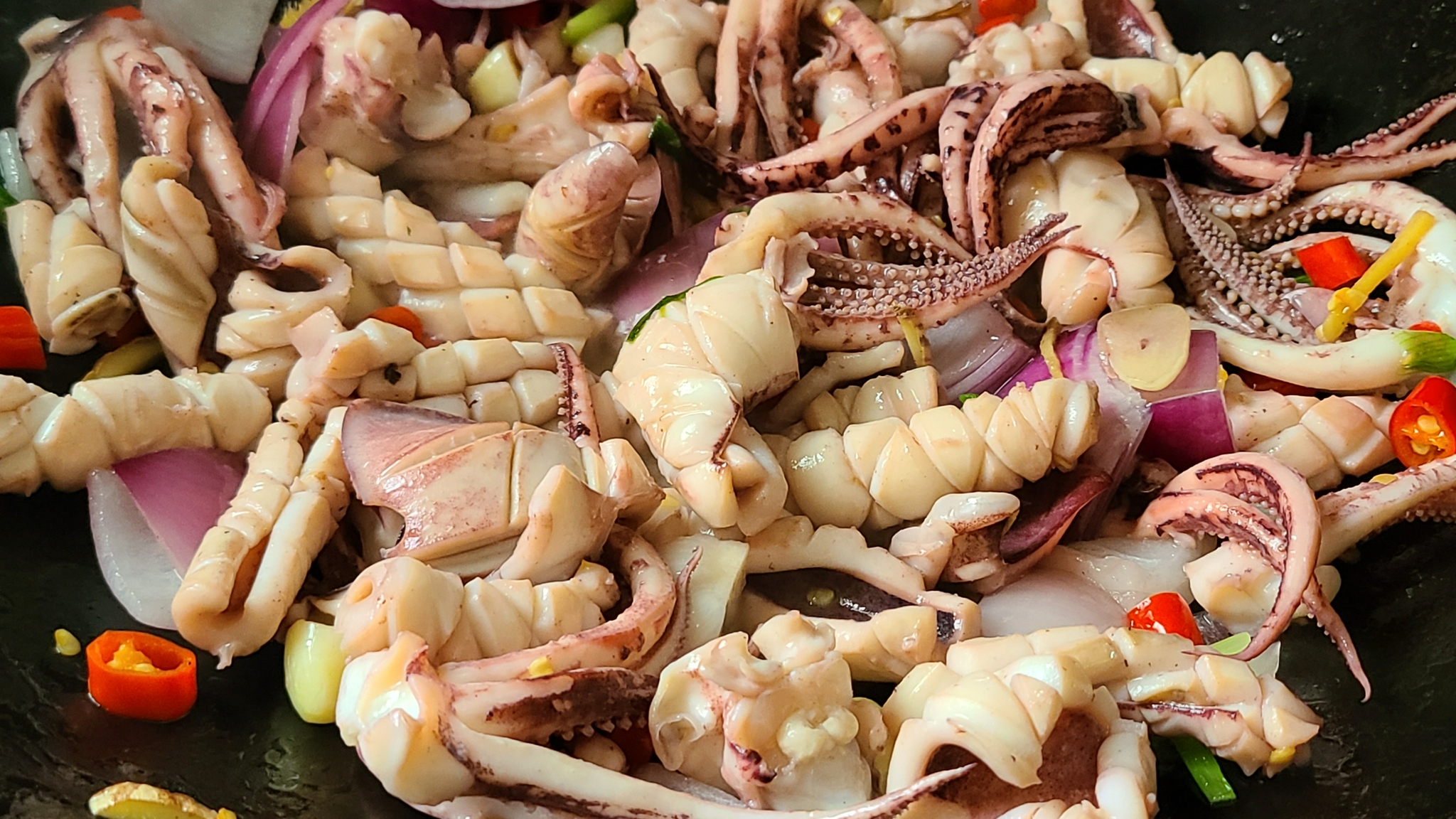 炒鱿鱼的做法,香辣下饭又好吃,这一道美味家常菜!|鱿鱼|美味|生姜_新