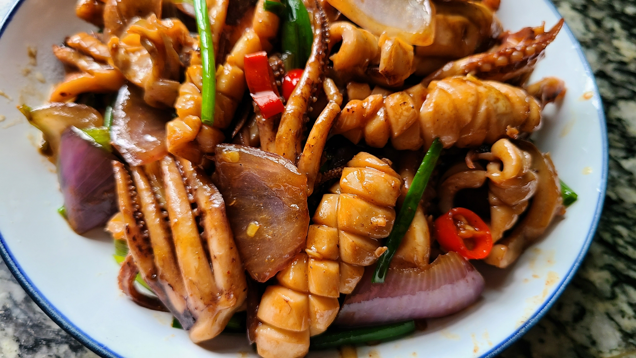 炒鱿鱼的做法,香辣下饭又好吃,这一道美味家常菜!