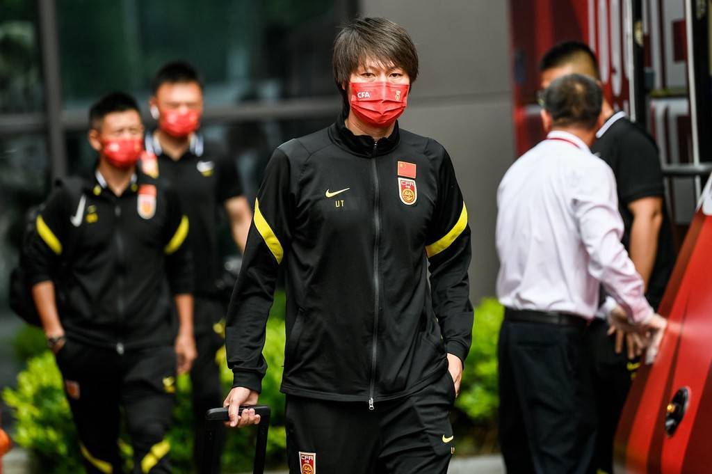 美媒盛赞李铁：中国足球就像是你的儿子，不能说考不好就不要了休闲区蓝鸢梦想 - Www.slyday.coM