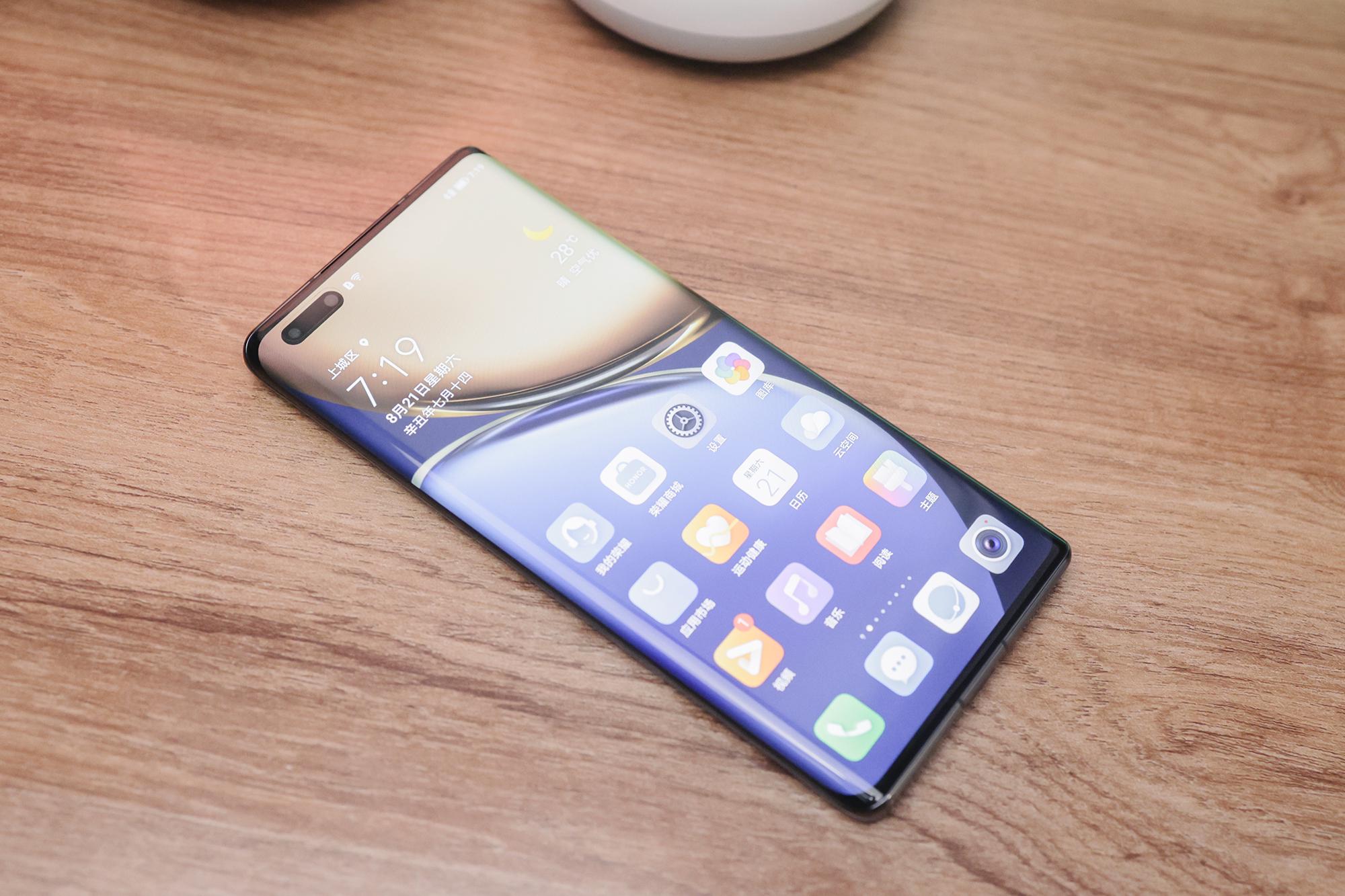 荣耀magic3体验报告缪斯之眼致敬经典不一样的骁龙888