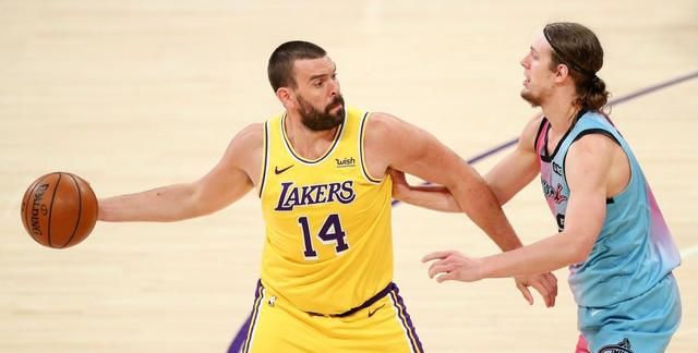 双赢!1换1交易方案出炉,小加索尔联手双少,湖人还能再补强!休闲区蓝鸢梦想 - Www.slyday.coM 双赢!1换1交易方案出炉,小加索尔联手双少,湖人还能再补强!休闲区蓝鸢梦想 - Www.slyday.coM