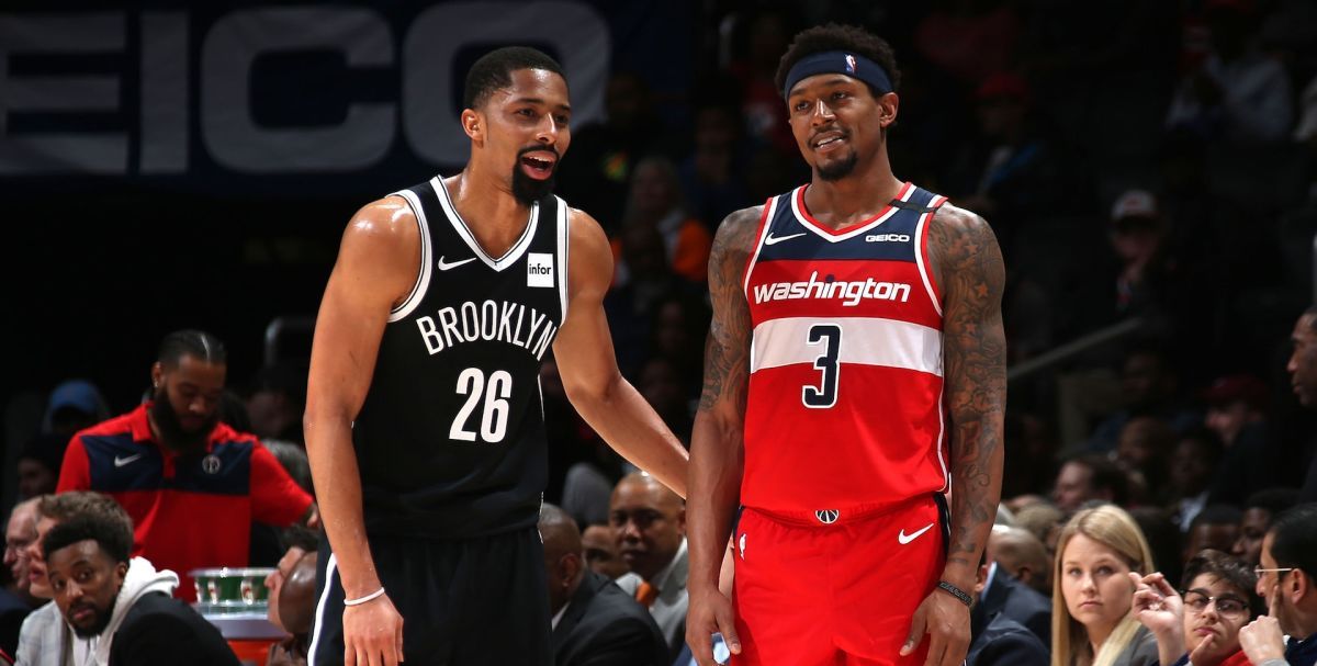 美媒建议老鹰奇才6换3交易:比尔联手吹杨冲冠?5新星+1人成筹码休闲区蓝鸢梦想 - Www.slyday.coM 美媒建议老鹰奇才6换3交易:比尔联手吹杨冲冠?5新星+1人成筹码休闲区蓝鸢梦想 - Www.slyday.coM