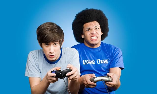 《失控玩家》上映2天票房累计7000万,这是要拍续集的节奏!休闲区蓝鸢梦想 - Www.slyday.coM 《失控玩家》上映2天票房累计7000万,这是要拍续集的节奏!休闲区蓝鸢梦想 - Www.slyday.coM