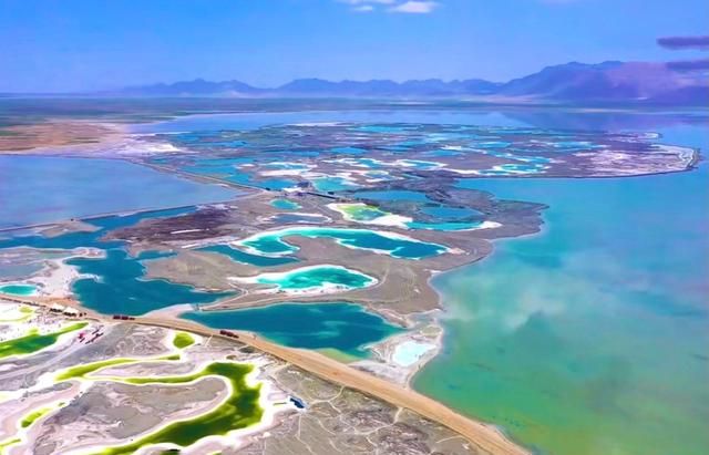 站在上帝的视角看大柴旦翡翠湖,才知道它有多美休闲区蓝鸢梦想 - Www.slyday.coM 站在上帝的视角看大柴旦翡翠湖,才知道它有多美休闲区蓝鸢梦想 - Www.slyday.coM