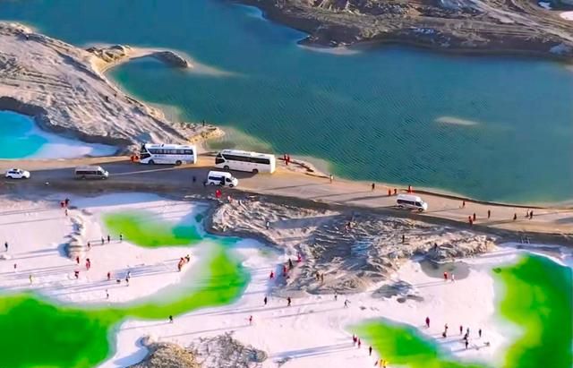 站在上帝的视角看大柴旦翡翠湖,才知道它有多美休闲区蓝鸢梦想 - Www.slyday.coM 站在上帝的视角看大柴旦翡翠湖,才知道它有多美休闲区蓝鸢梦想 - Www.slyday.coM