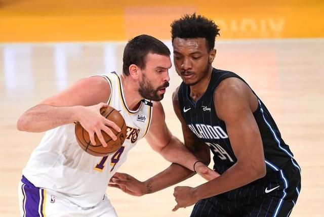 双赢!1换1交易方案出炉,小加索尔联手双少,湖人还能再补强!休闲区蓝鸢梦想 - Www.slyday.coM 双赢!1换1交易方案出炉,小加索尔联手双少,湖人还能再补强!休闲区蓝鸢梦想 - Www.slyday.coM