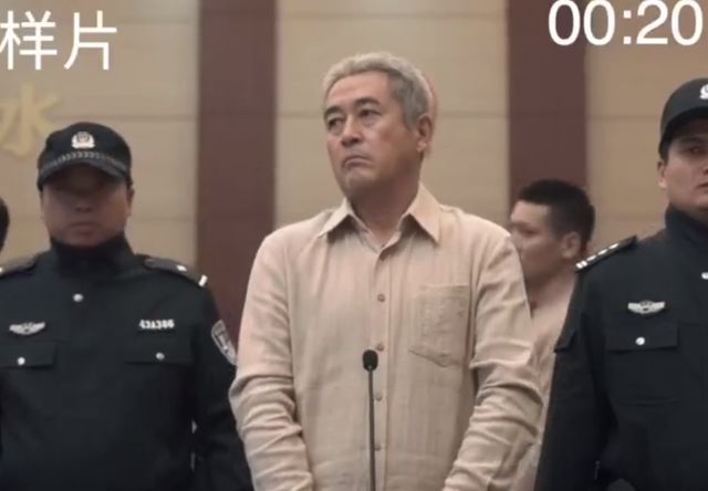 《扫黑风暴》狠角色出现,一直扮猪吃老虎,高明远输得不冤休闲区蓝鸢梦想 - Www.slyday.coM