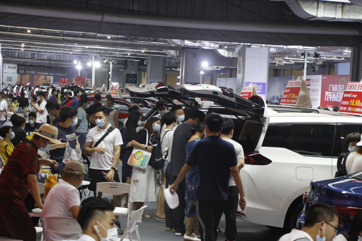 高清图集直击2021疫后广州首场车展8月2829日引爆车市