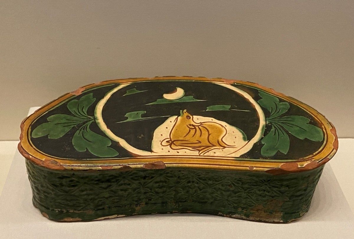 国博:一批漂亮金代三彩瓷枕,是河津窑考古新成果