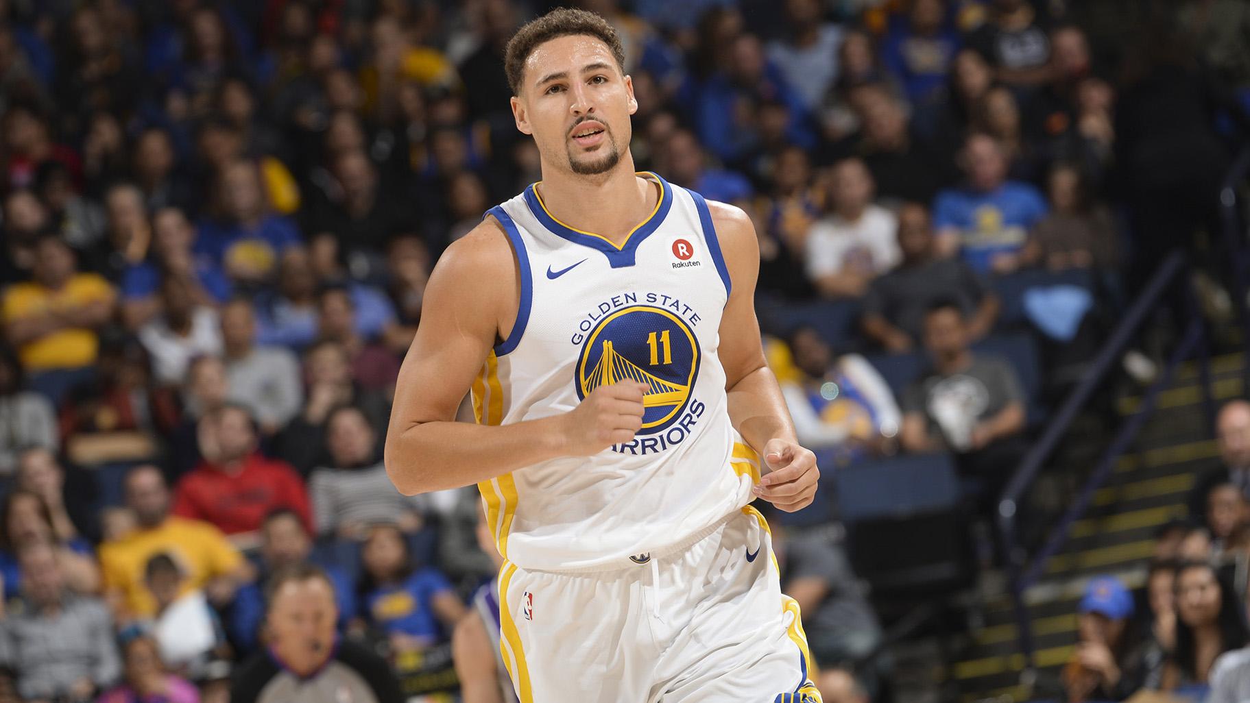 下赛季勇士能达到什么高度?季后赛没问题,一人决定是否夺冠