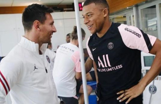 球星的嘴骗人的鬼？从C罗回归曼联说起休闲区蓝鸢梦想 - Www.slyday.coM