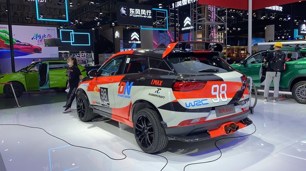 2021成都车展:东风风光500改装版亮相