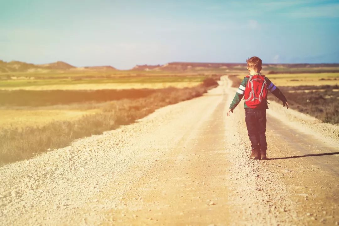 “童年报复性补偿”——我不需要，但我偏要休闲区蓝鸢梦想 - Www.slyday.coM