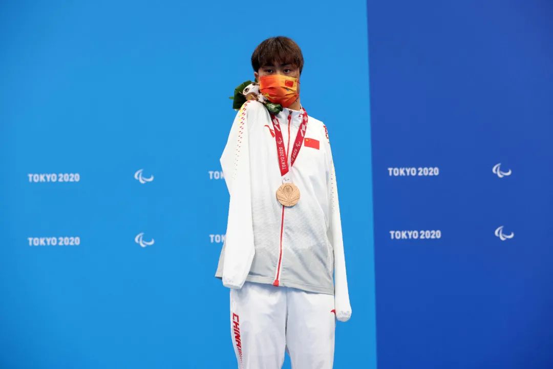 中国队包揽金银铜牌！背后故事超级励志休闲区蓝鸢梦想 - Www.slyday.coM