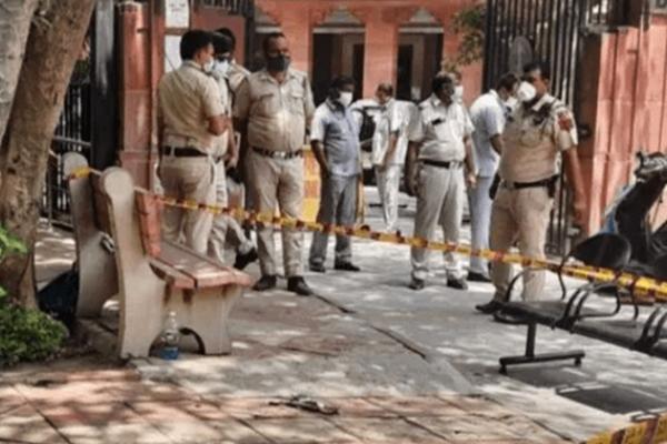 印度议员在家侵犯女学生，被关进监狱之后仍能参加选举，还获胜了休闲区蓝鸢梦想 - Www.slyday.coM