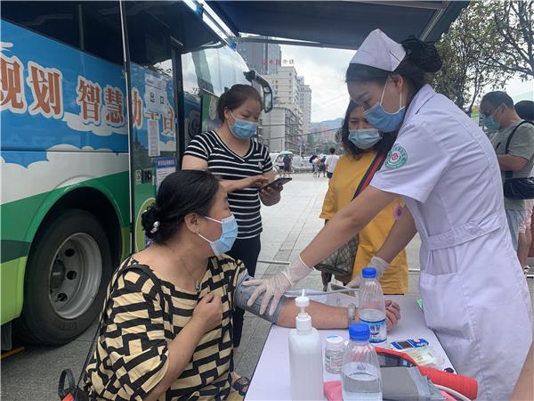 24小时不间断！贵阳火车站临时接种点可接种首针新冠疫苗啦休闲区蓝鸢梦想 - Www.slyday.coM