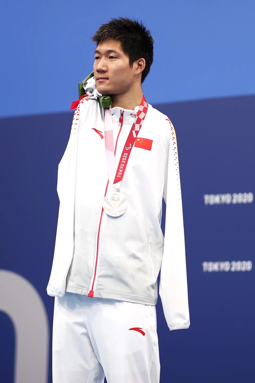 中国队包揽金银铜牌！背后故事超级励志休闲区蓝鸢梦想 - Www.slyday.coM