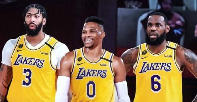 官宣!新交易达成,篮网坐收渔利?湖人签约目标出炉,网鹿压湖勇休闲区蓝鸢梦想 - Www.slyday.coM