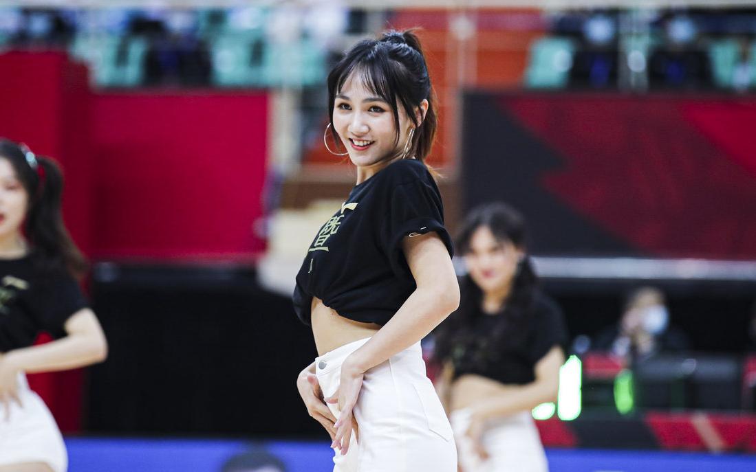 盘点中国男篮武力值爆表的几位球员,球迷:ko一片|刘玉栋|朱芳雨|中国