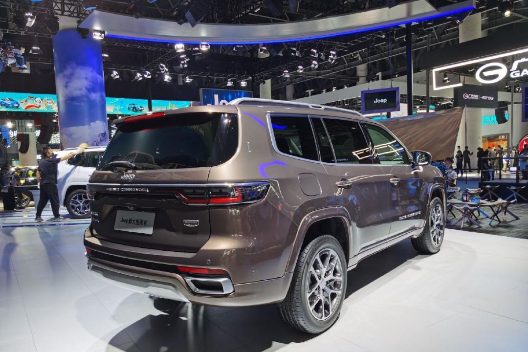 2021成都车展 | 全新家族式设计 新款jeep大指挥官售23.98万元起