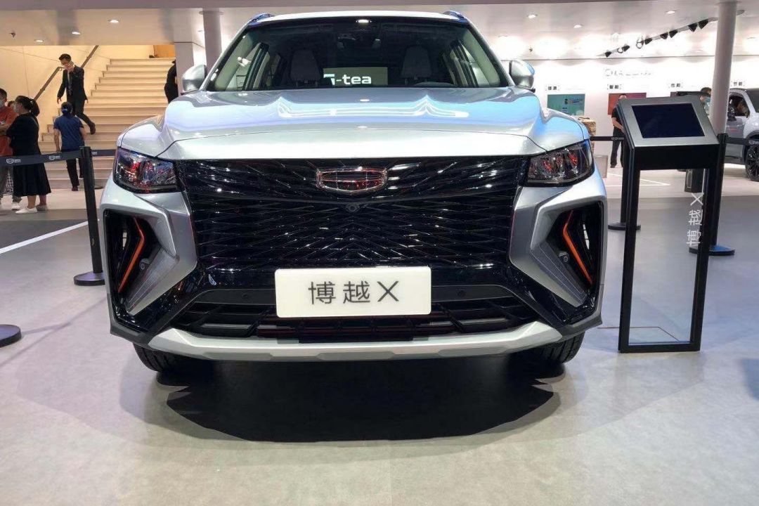 2021成都车展丨舒适家用遇上个性潮流 吉利帝豪与博越x同步亮相