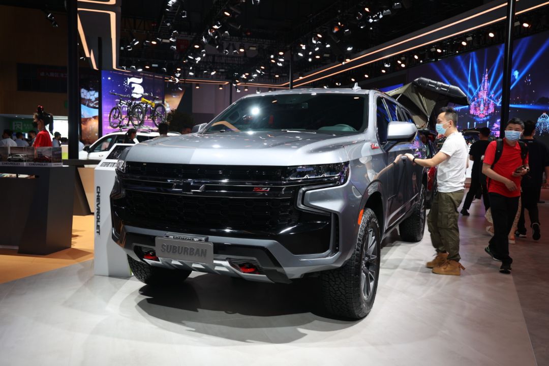 2021成都车展丨美式全尺寸suv典范雪佛兰suburbanz71实拍