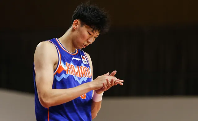 周琦为何要退出CBA新赛季？贾磊的爆料，或许能揭开背后的真相休闲区蓝鸢梦想 - Www.slyday.coM