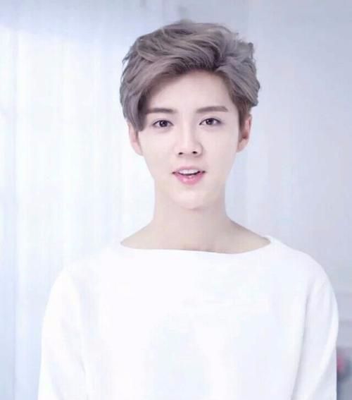 “娘炮形象”等畸形审美必须遏制,中国男人应该有阳刚气!休闲区蓝鸢梦想 - Www.slyday.coM “娘炮形象”等畸形审美必须遏制,中国男人应该有阳刚气!休闲区蓝鸢梦想 - Www.slyday.coM