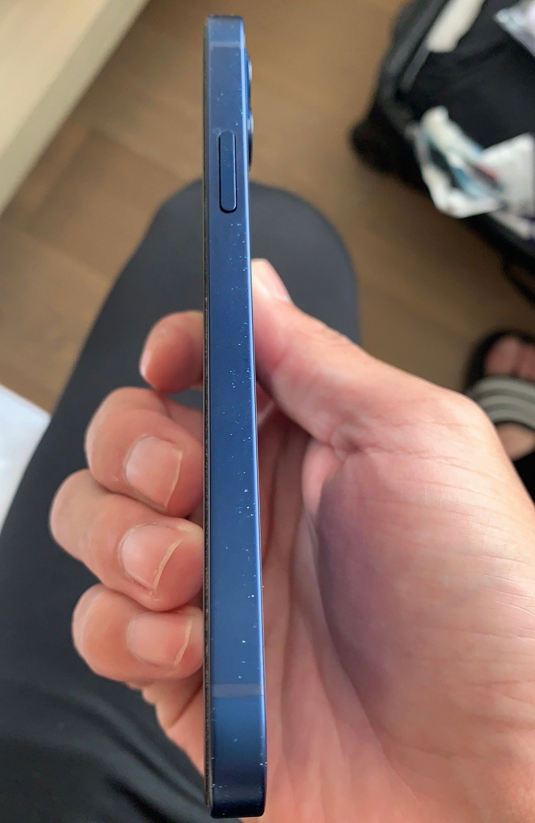 苹果官方终于承认iphone12听筒存在问题提供免费检修