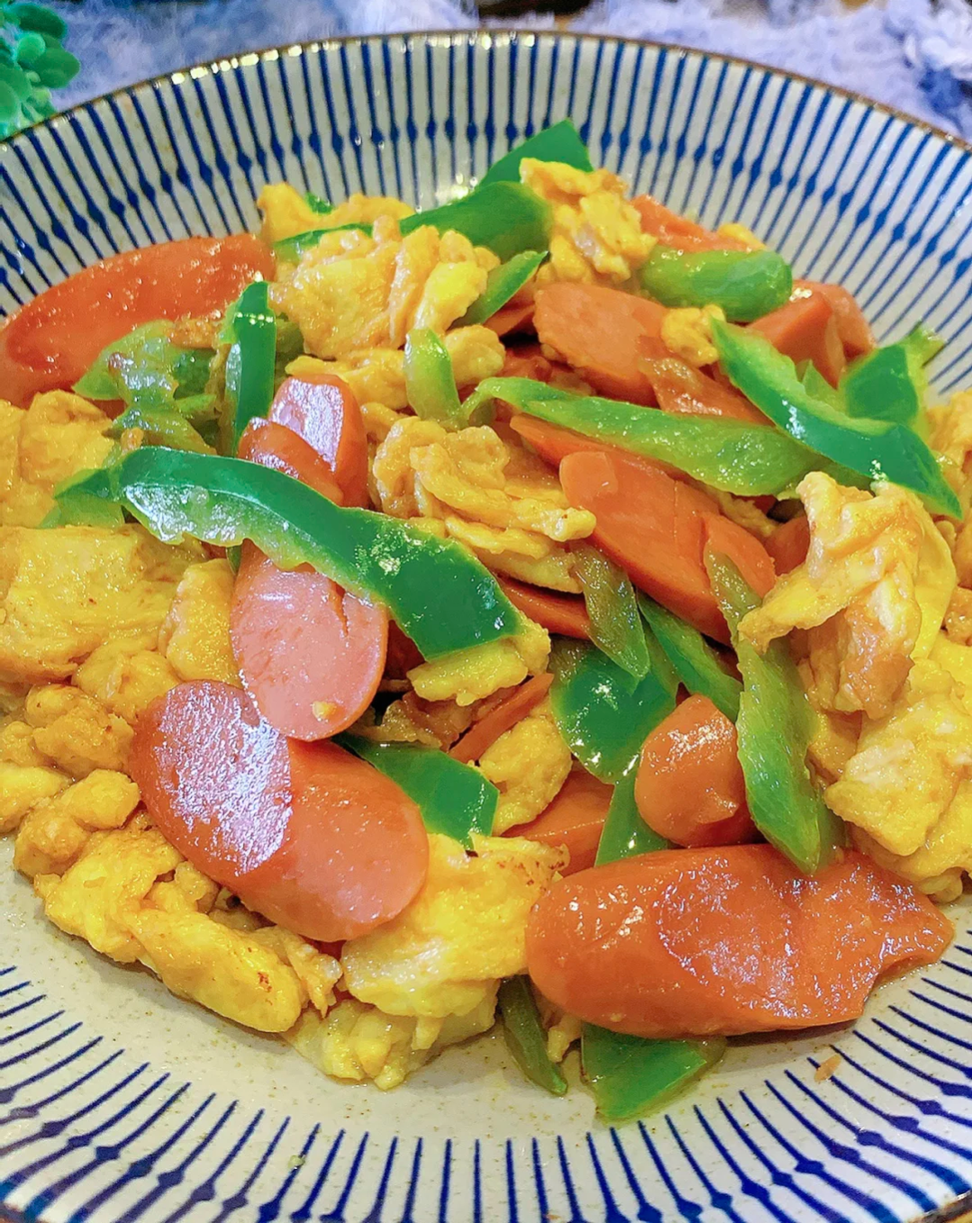 下饭的青椒火腿炒蛋