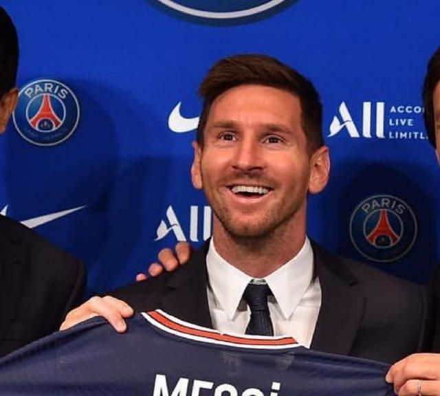 梅西来了!巴黎战兰斯梅西进入大名单,首次亮剑能否有所斩获?休闲区蓝鸢梦想 - Www.slyday.coM 梅西来了!巴黎战兰斯梅西进入大名单,首次亮剑能否有所斩获?休闲区蓝鸢梦想 - Www.slyday.coM