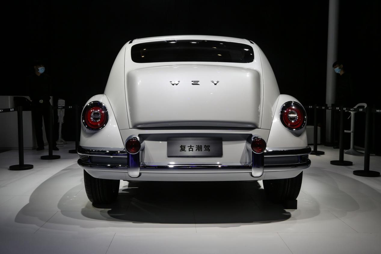 成都车展探馆:能否再次触及高端?wey复古车实拍解析