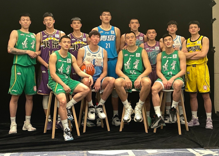 突发!周琦宣布退出CBA新赛季,打算一整年不打球,与新疆队闹翻休闲区蓝鸢梦想 - Www.slyday.coM 突发!周琦宣布退出CBA新赛季,打算一整年不打球,与新疆队闹翻休闲区蓝鸢梦想 - Www.slyday.coM