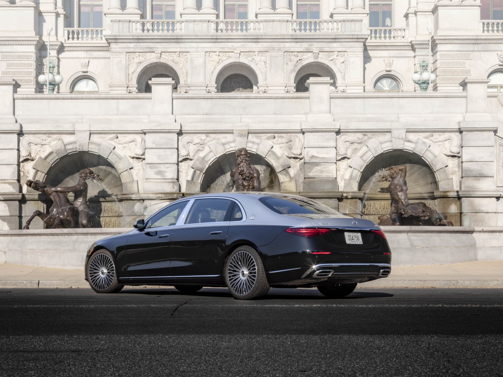 2021成都车展:奔驰迈巴赫s 580售238.80万元