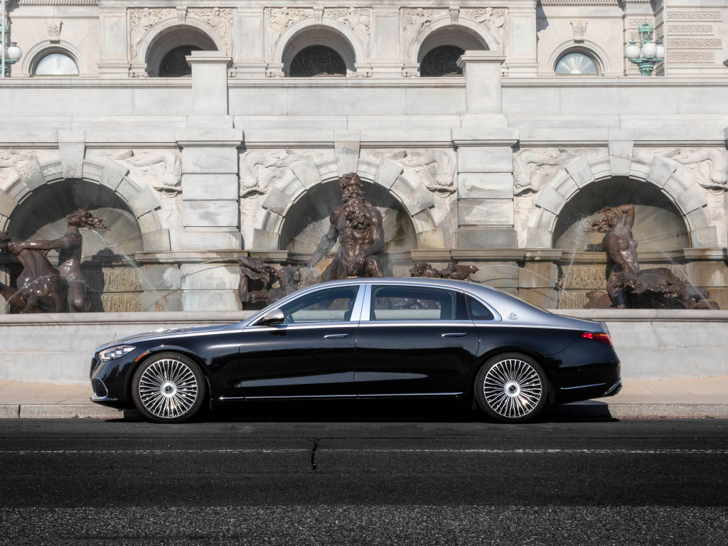 2021成都车展:奔驰迈巴赫s 580售238.80万元