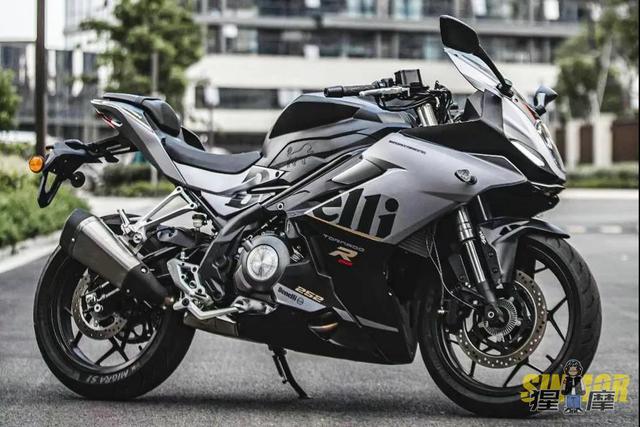 最帅250仿赛来袭贝纳利推出新款tornado252售价258w