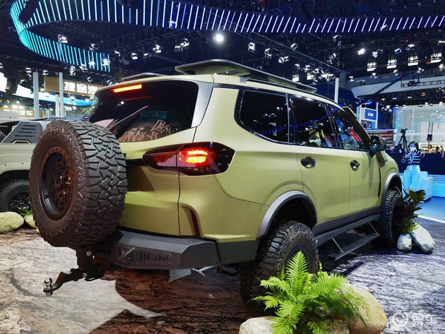 2021成都车展上汽大通maxusd90pro亚马逊版