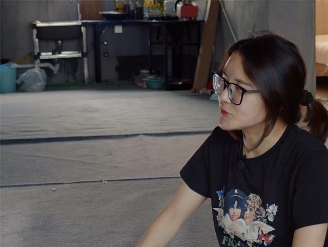 95后江苏女孩用10年积蓄，买下120㎡毛坯房，为省钱不装修直接住休闲区蓝鸢梦想 - Www.slyday.coM