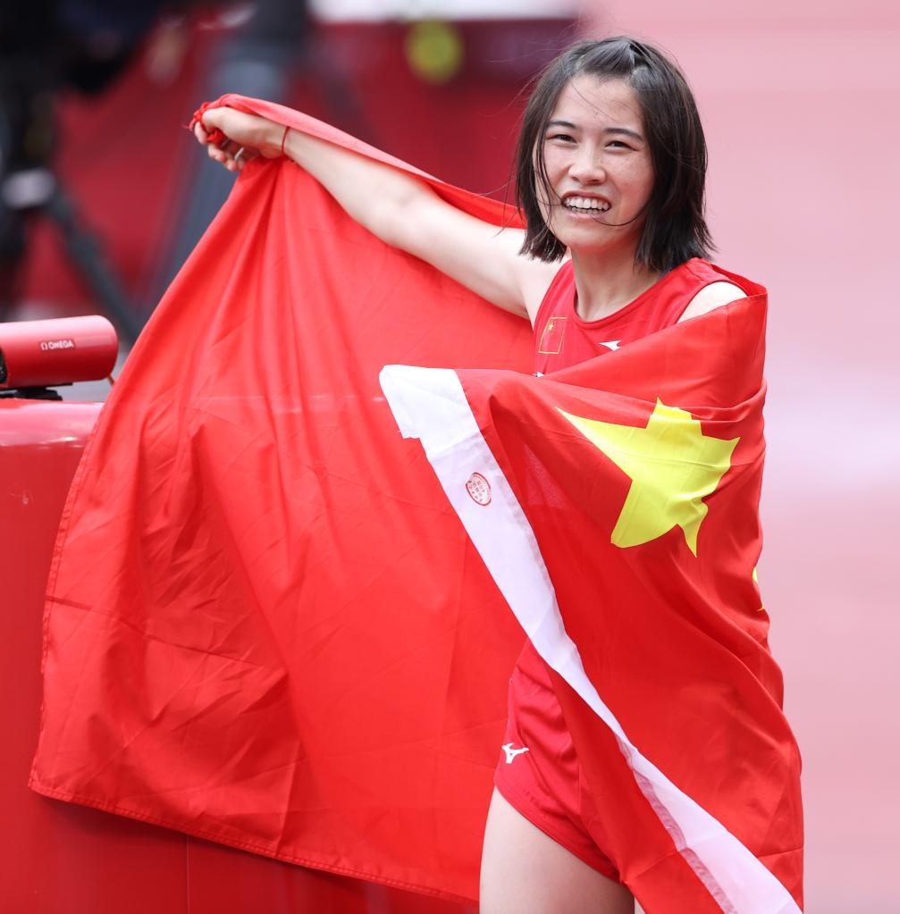 东京残奥会-女子200米t36级决赛:中国选手史逸婷夺冠