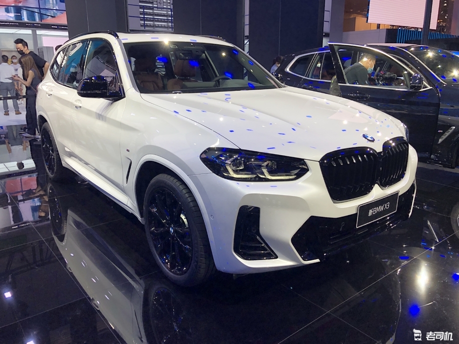 2021成都车展:新款华晨宝马x3亮相