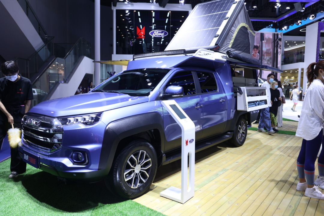 2021成都车展丨钓鱼爱好者福音 江铃域虎钓鱼版实拍