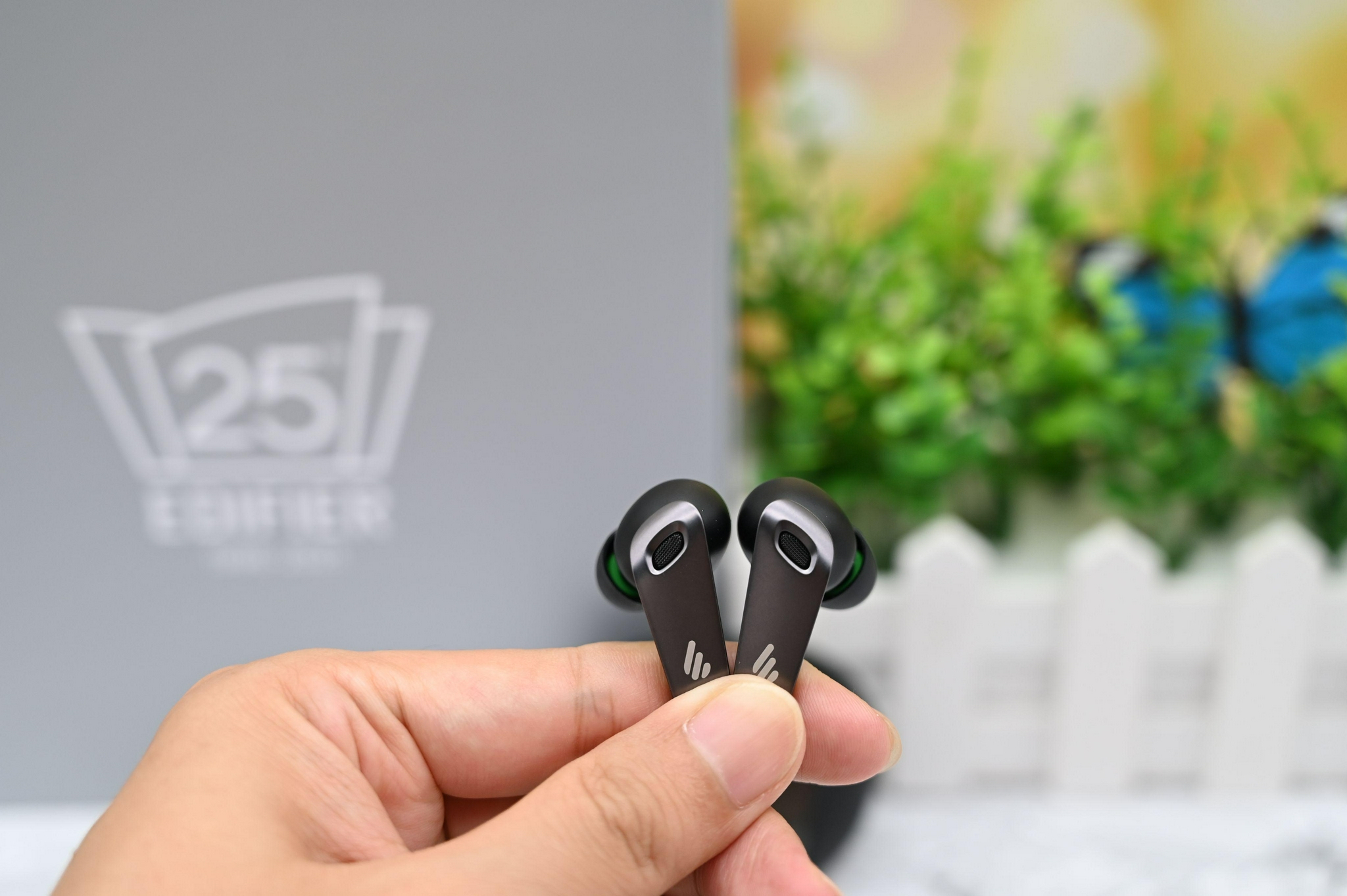 千元标杆产品致敬25周年诚意之作漫步者neobudspro深度测评