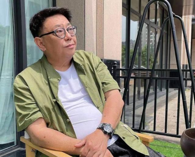 转型做网红!港星楼南光身材发胖明显,健康状况令人担心