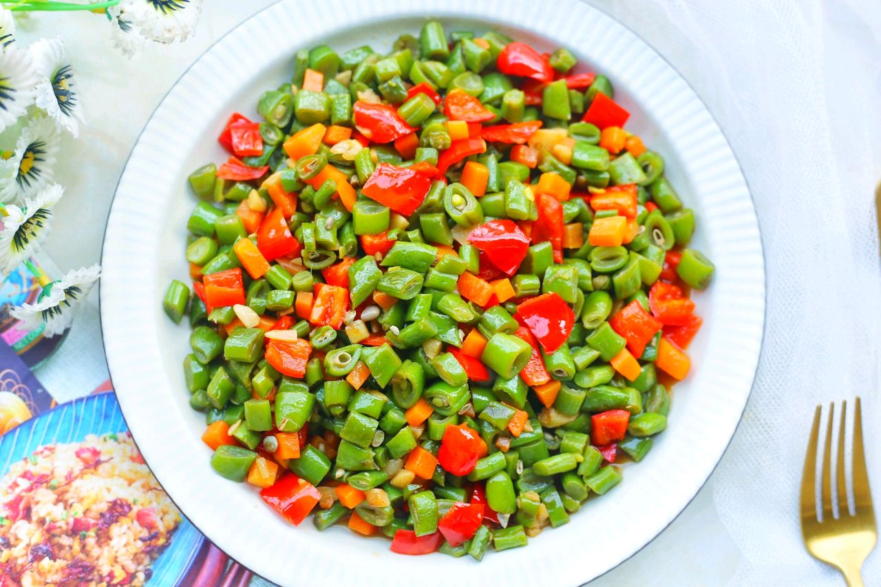 家常素炒四季豆不放肉也好吃低脂健康味道太赞了